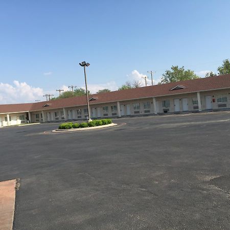 Tech Inn Lubbock Exterior photo